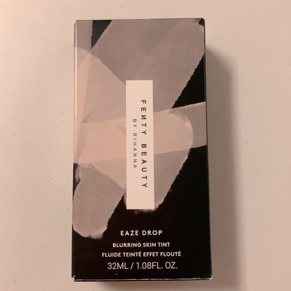 Never Opened Fenty Beauty Eaze Drop Blurring Skin Tint in #17 shade